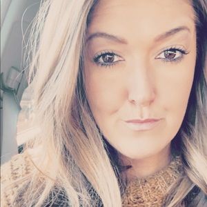 Meet your Posher, Kristen